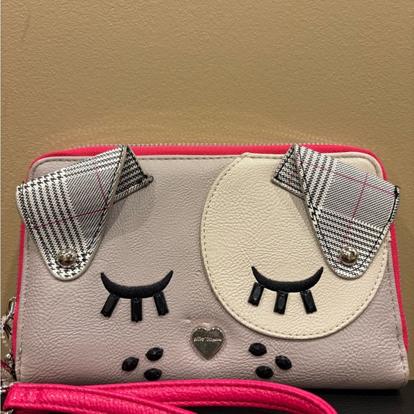 Betsey Johnson Kitsch Puppy Dog Face Zip Around Wristlet Wallet - Picture 1 of 8